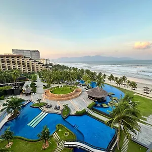 https://crowne-plaza-danang.dananghotels.net