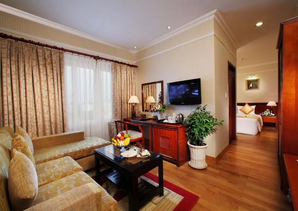 First Hotel Ho Chi Minh-stad 4*,  Vietnam