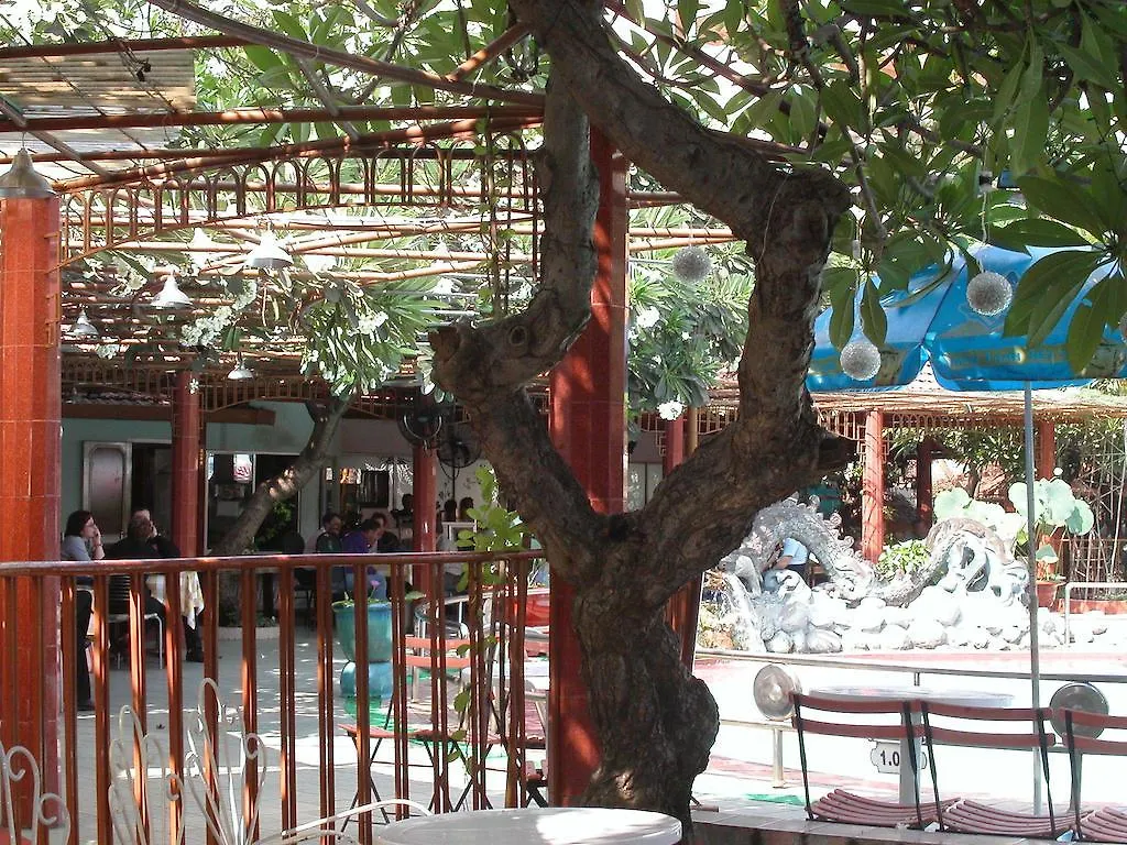 First Hotel Ho Chi Minh-stad